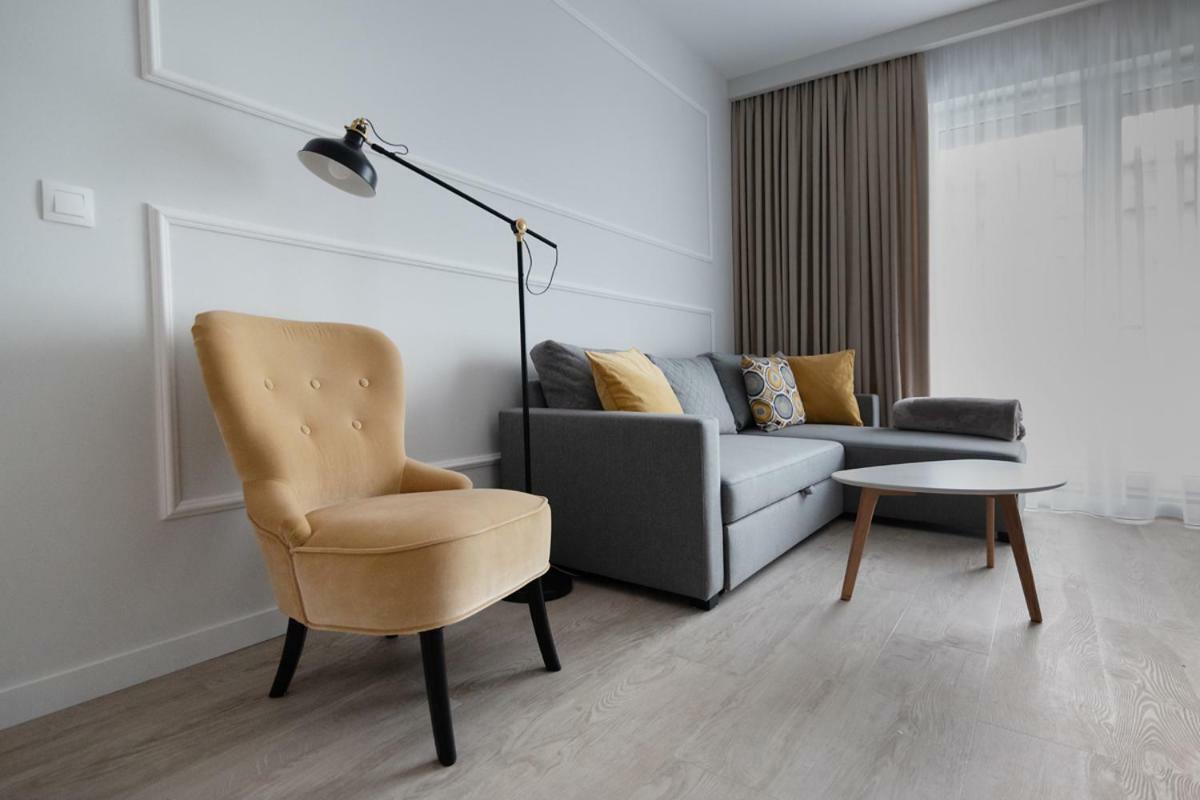 Apartament Tuwima Park Apartment Олщин Екстериор снимка